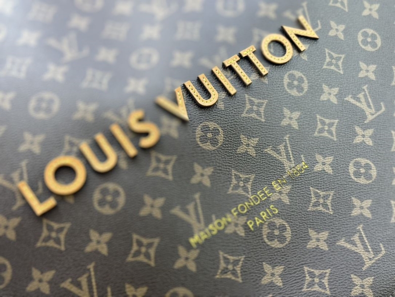 LV Shopping Bags